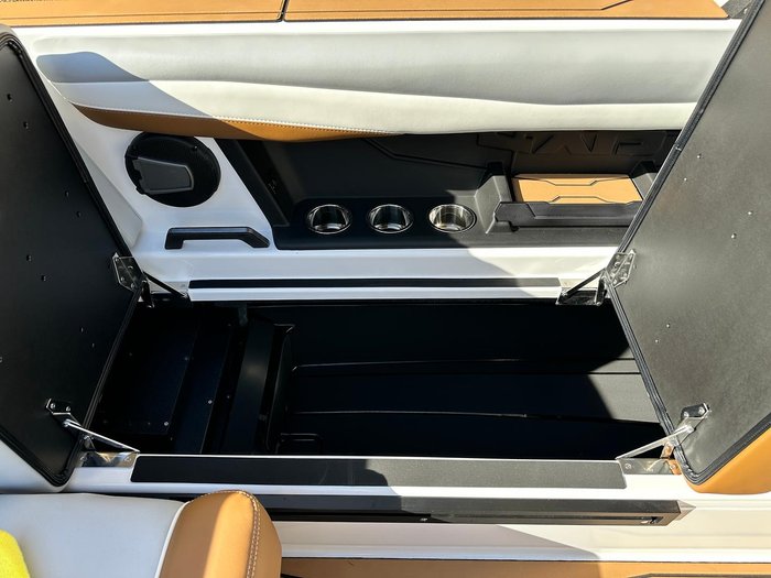 2024 Axis By Malibu A225
