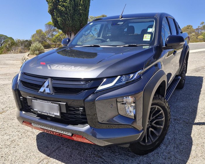 2023 Mitsubishi Triton Xtreme