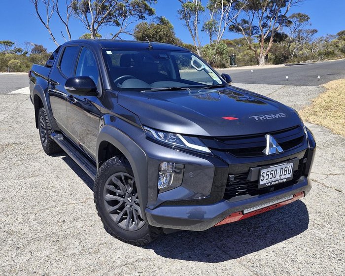 2023 Mitsubishi Triton Xtreme