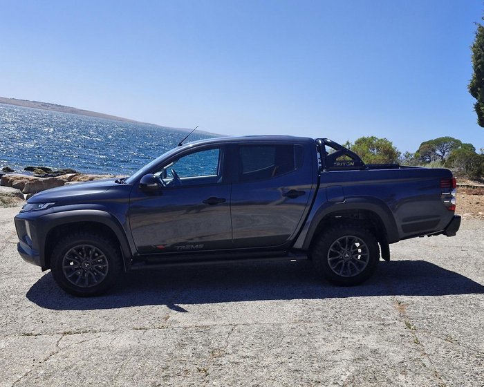 2023 Mitsubishi Triton Xtreme