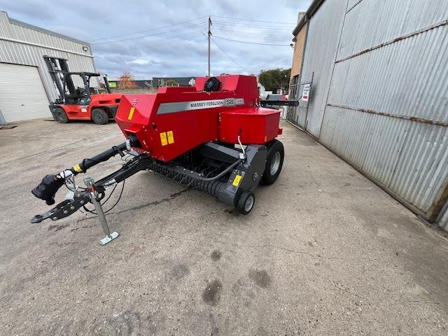 0 Massey Ferguson 1840 Square Baler