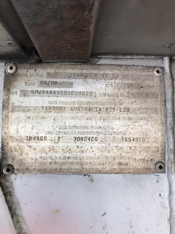 2008 Vawdrey 24P Freezer Van White