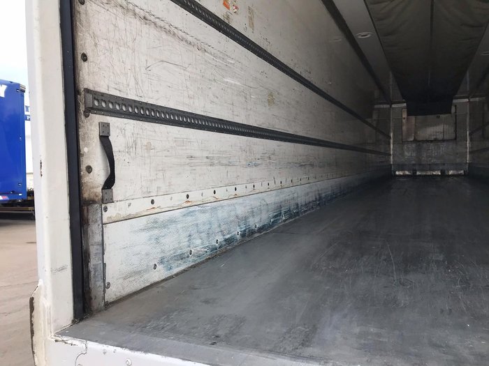 2008 Vawdrey 24P Freezer Van White