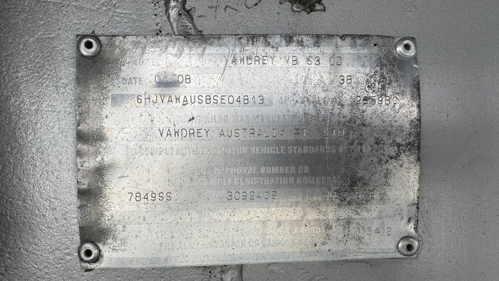 2008 Vawdrey 24P Freezer Van White