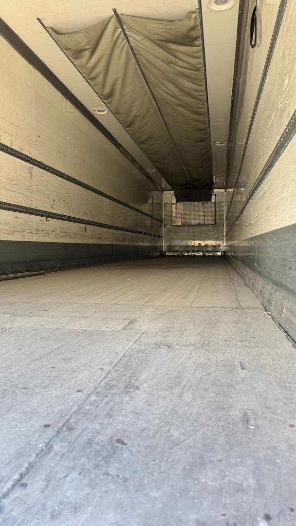 2008 Vawdrey 24P Freezer Van White