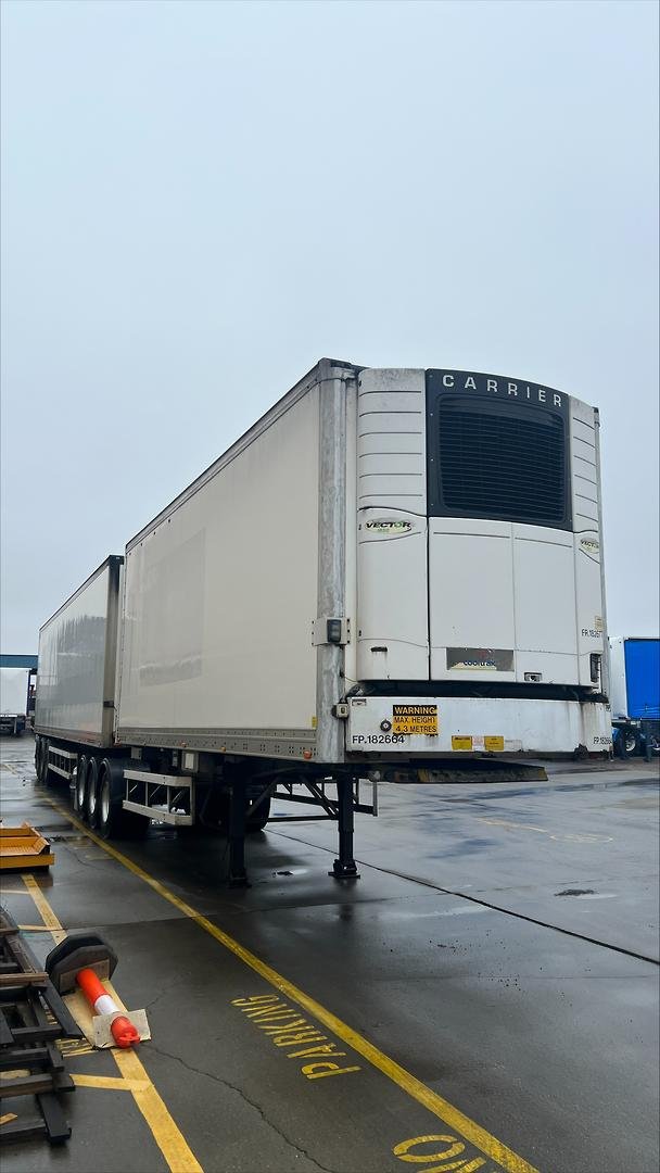 2011 Maxi Trans 34P Freezer B Double White