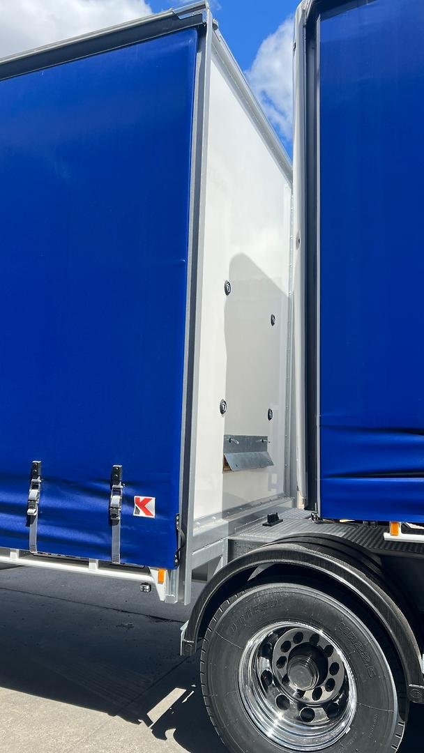2025 Krueger 34P Drop Deck Mezzanine B Double Blue