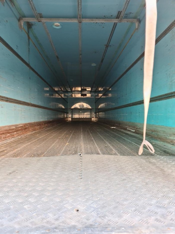 2007 Maxitrans 24P Chiller Van White