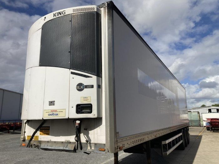 2011 Maxi Trans 34P Freezer B Double White