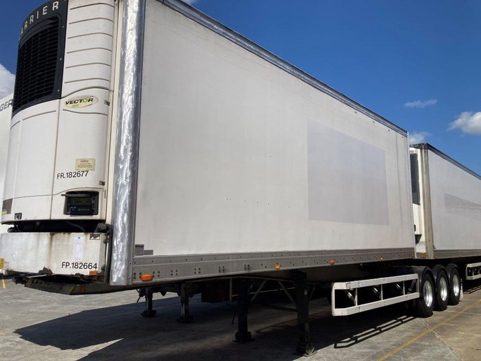 2011 Maxi Trans 34P Freezer B Double White