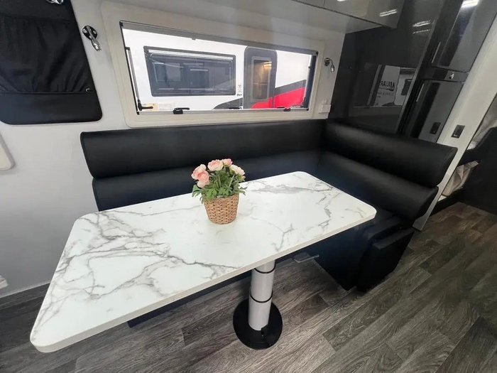 2025 Millard 2024 Millard Mflow 22' Cd Triple Bunks