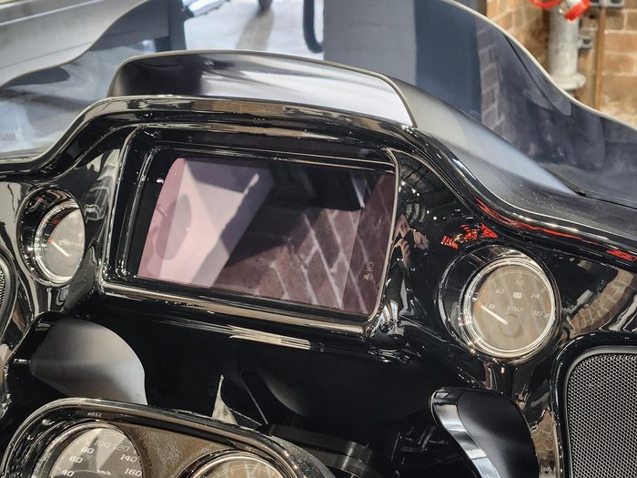 2024 Harley-Davidson Road Glide 3 (FLTRT) Trike Black
