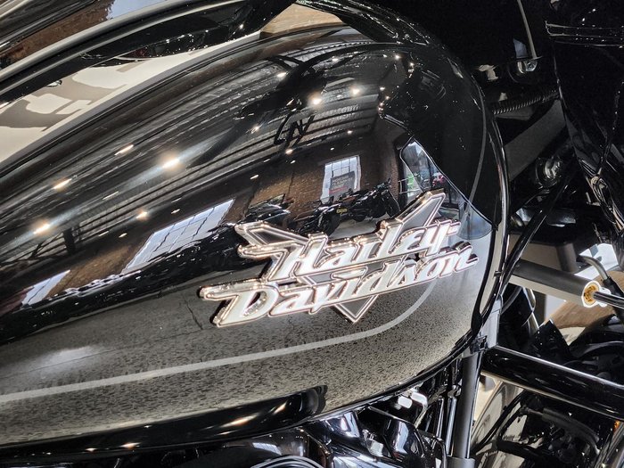 2024 Harley-Davidson Road Glide 3 (FLTRT) Trike Black