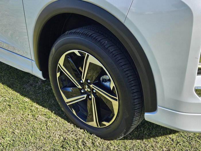 2023 Mitsubishi Eclipse Cross PHEV Exceed