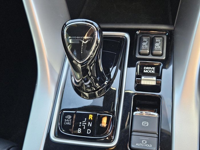 2023 Mitsubishi Eclipse Cross PHEV Exceed