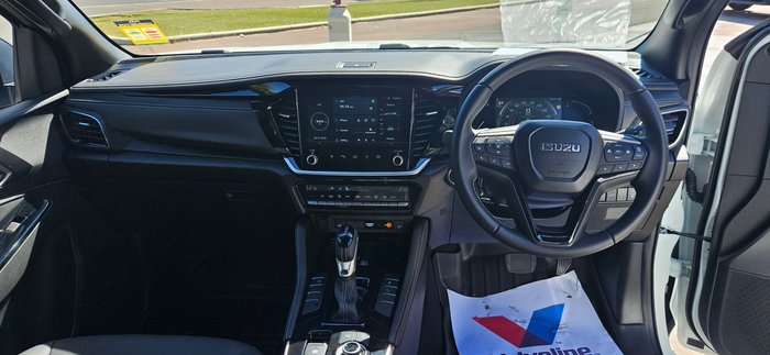 2025 Isuzu MU-X LS-T MY25 White