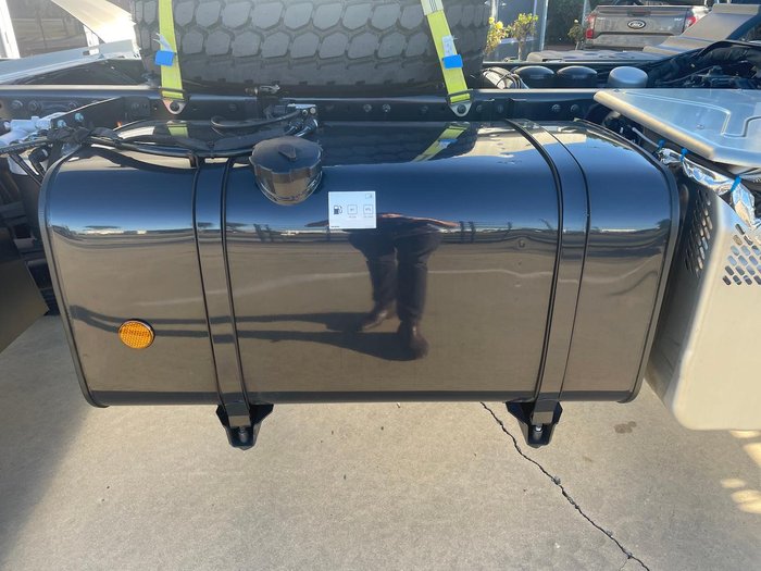 2026 MAN Tgm 18.320 4X4 Manual Spreader Spec Cab Chassis White