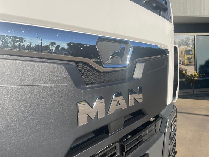2025 MAN Tgm 18.320 4X4 Manual Spreader Spec In Stock Now! White