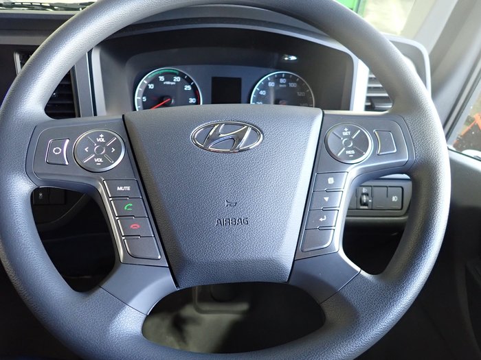 2025 HYUNDAI EX10 LWB