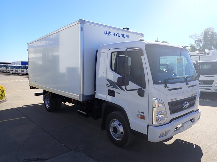 2023 HYUNDAI EX10 LWB WHITE