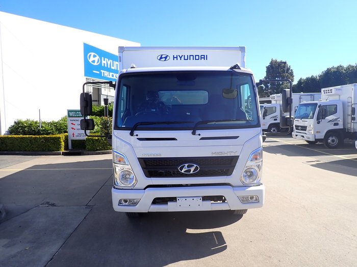 2023 HYUNDAI EX10 LWB WHITE
