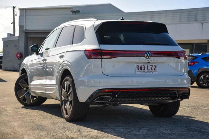 2024 Volkswagen Touareg 210TDI R-Line RC MY24 Four Wheel Drive Pure White