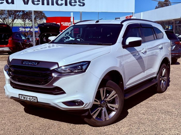 2024 Isuzu MU-X LS-T