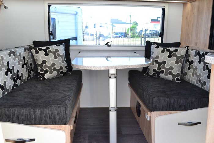 2023 Golf Savannah Maxxi