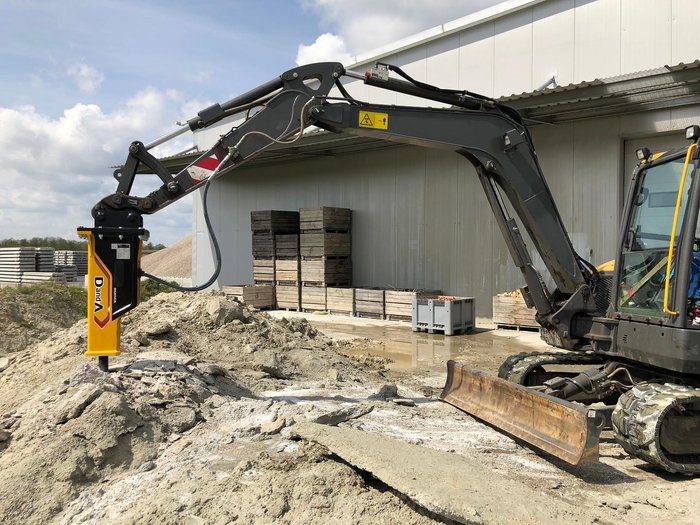 2024 DandA 40V Rock Breaker