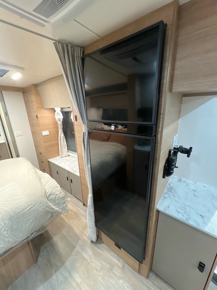 2024 JAYCO SILVERLINE 21.65-3.OB.SL-MY24