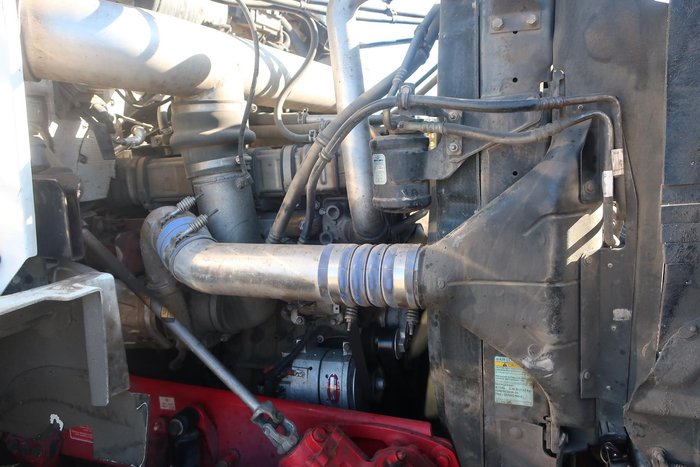 2018 Western Star 4800 Series 4800 FXB WHITE