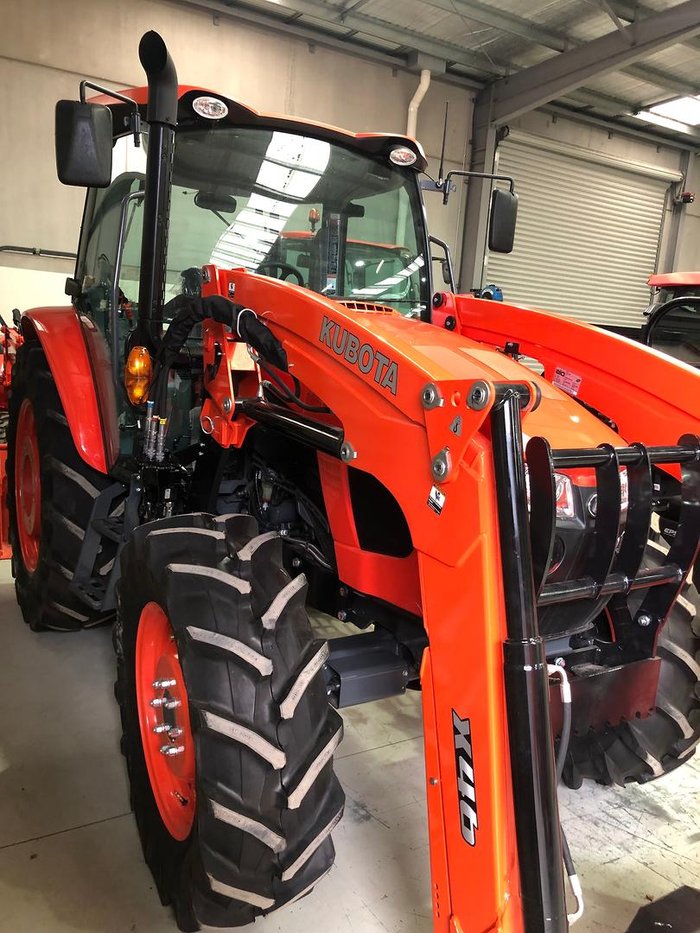 0 Kubota M5111dhc-Ds 111Hp Dual Speed Cab Tractor Quicke Loader 3Rd Fun Orange