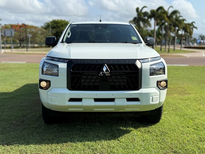 2024 Mitsubishi Triton GLX