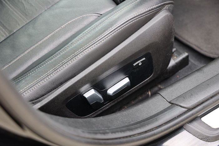 2021 BMW 3 30i M SPORT