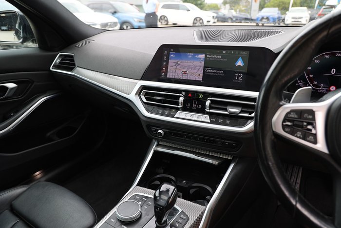 2021 BMW 3 30i M SPORT