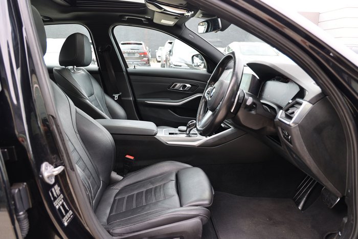 2021 BMW 3 30i M SPORT