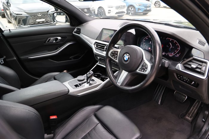 2021 BMW 3 30i M SPORT