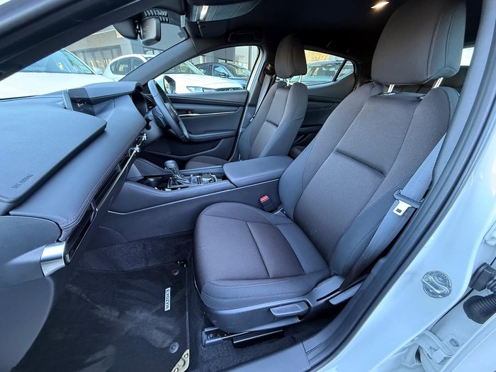 2024 Mazda 3 G20 Evolve