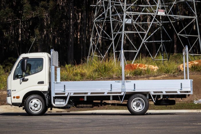 2024 Hino 300 Std Cab Auto Alloy Tray White
