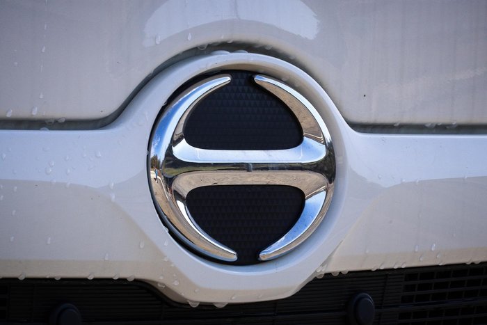 2024 Hino 300 Std Cab Auto Alloy Tray White