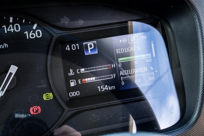 2024 Hino 300 Std Cab Auto Alloy Tray White