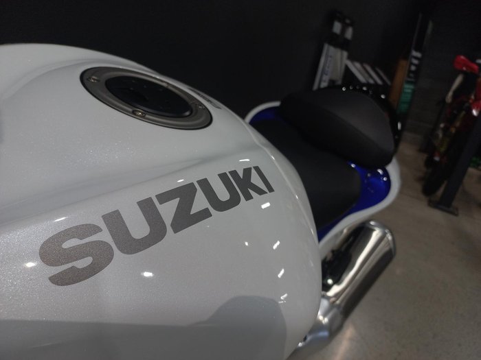 2024 Suzuki Hayabusa (GSX1300R) Hayabusa White