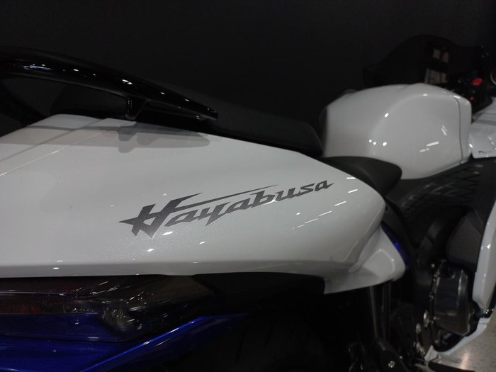 2024 Suzuki Hayabusa (GSX1300R) Hayabusa White