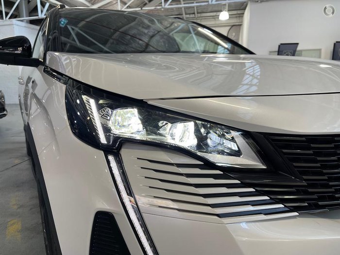 2023 Peugeot 5008 GT Sport P87 MY23 Pearl White