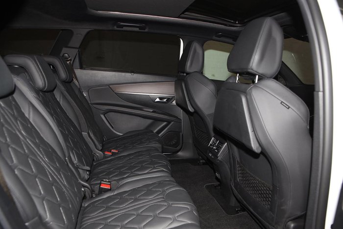 2023 Peugeot 5008 GT Sport