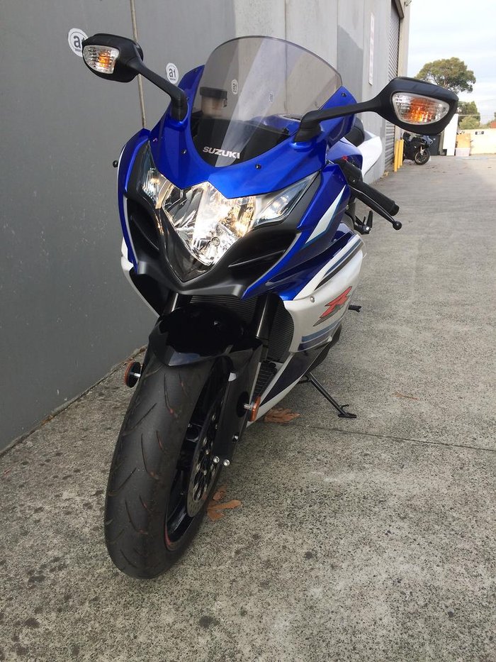 2016 Suzuki GSX-R1000 30th Anniversary Edition