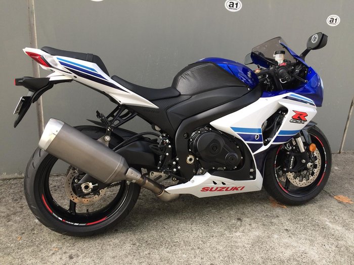 2016 Suzuki GSX-R1000 30th Anniversary Edition