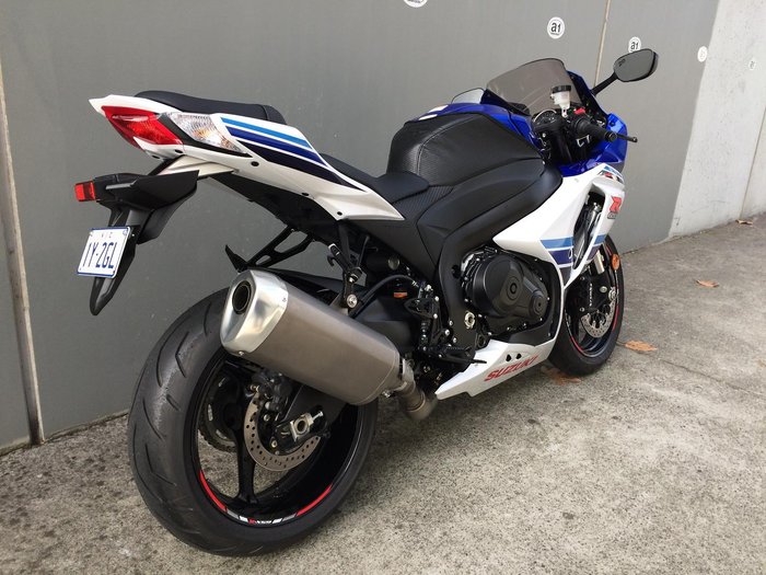 2016 Suzuki GSX-R1000 30th Anniversary Edition