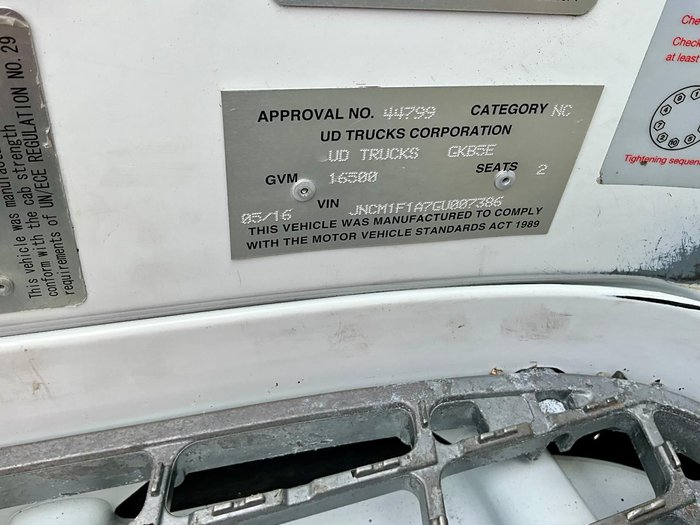 2017 UD Pk-17 420 Crane Truck See Cond Immaculate $154100+Gst PK-17 420 WHITE