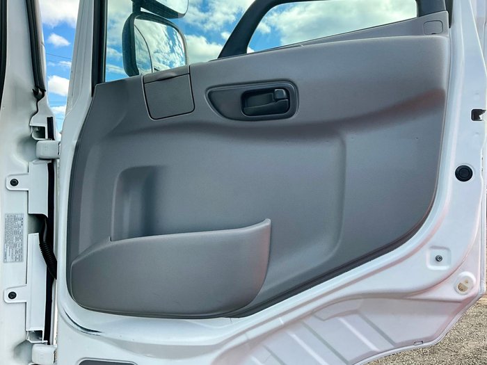 2017 UD Pk-17 420 Crane Truck See Cond Immaculate $154100+Gst PK-17 420 WHITE